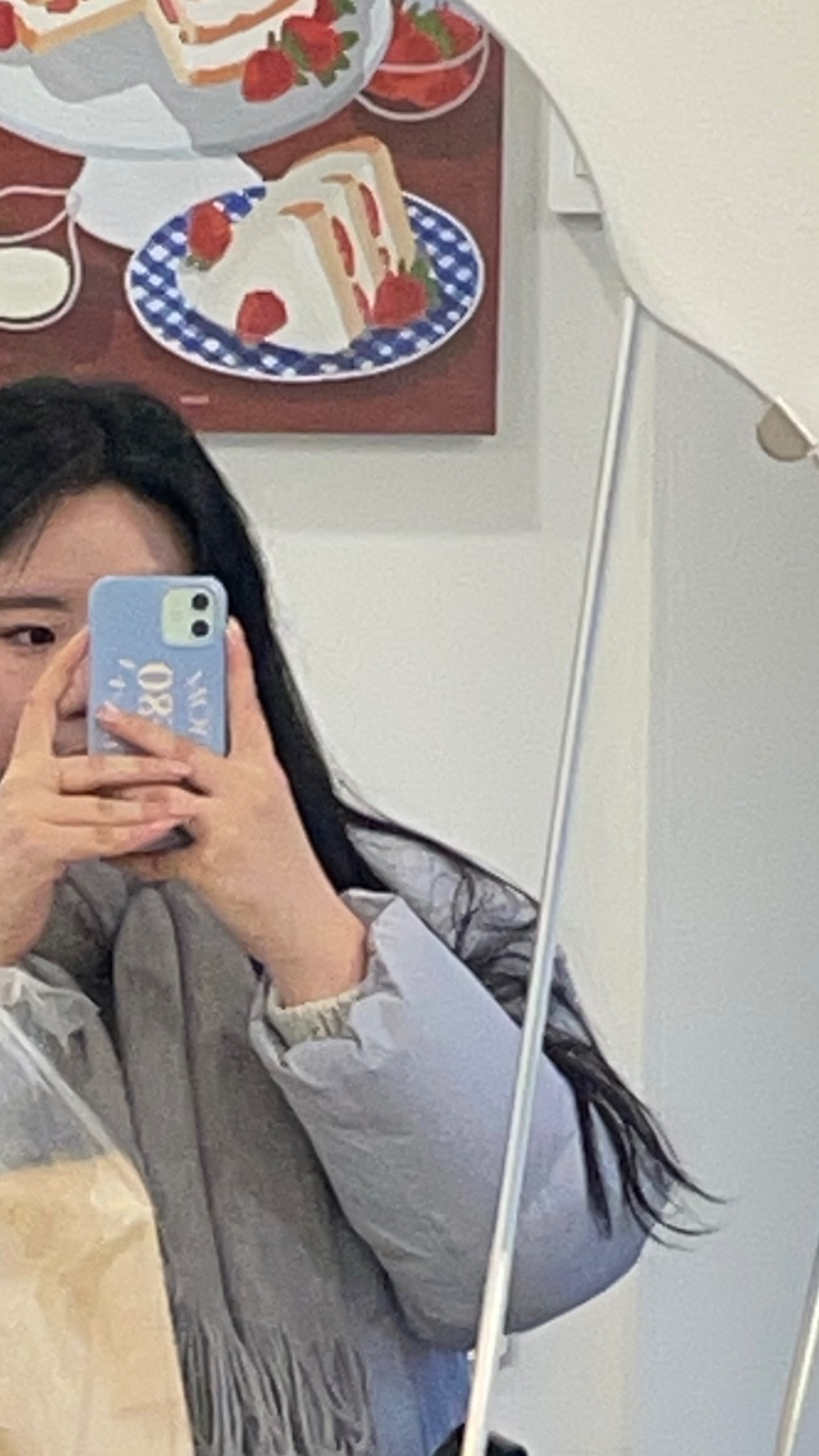 한낮의케이크 이미지
