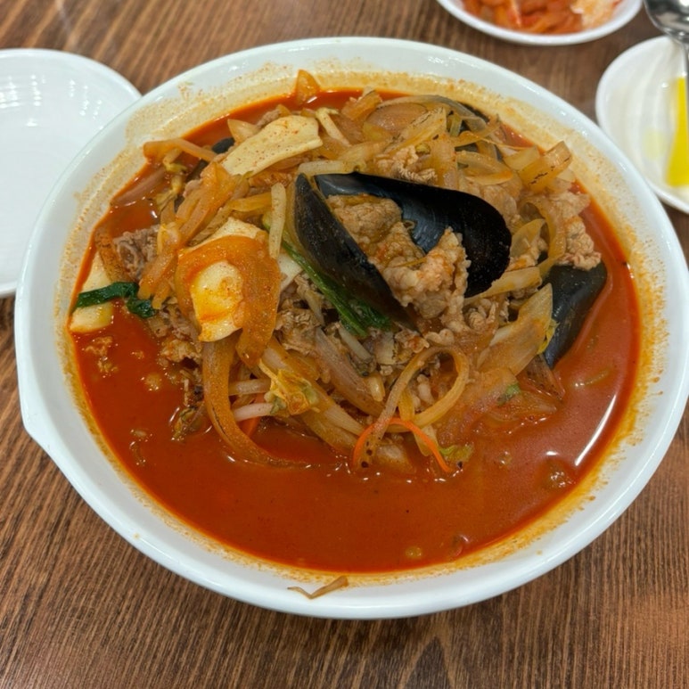 금홍짬뽕 이미지