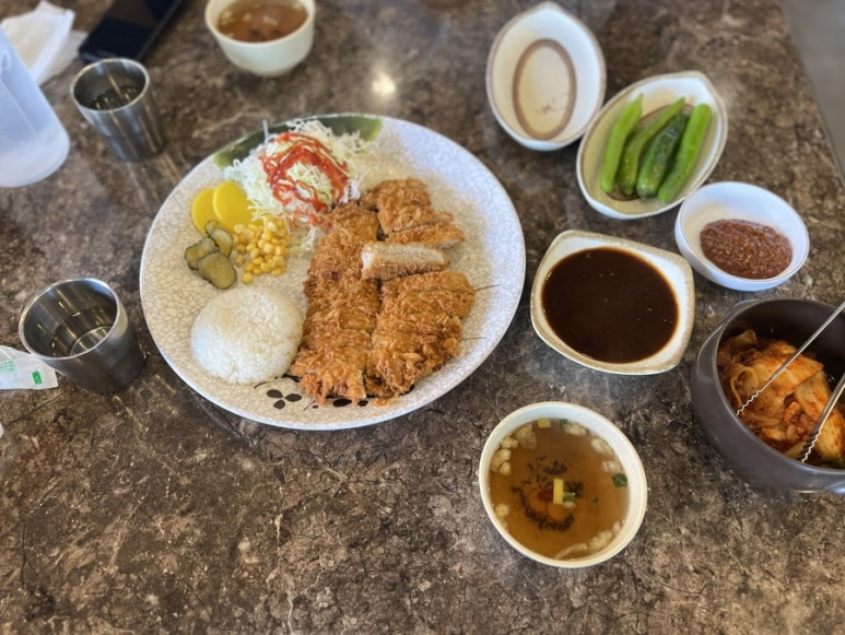 추억의왕김밥 이미지