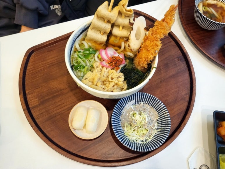 백소정 지행역점 이미지