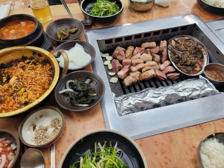 우도흑돼지 이미지