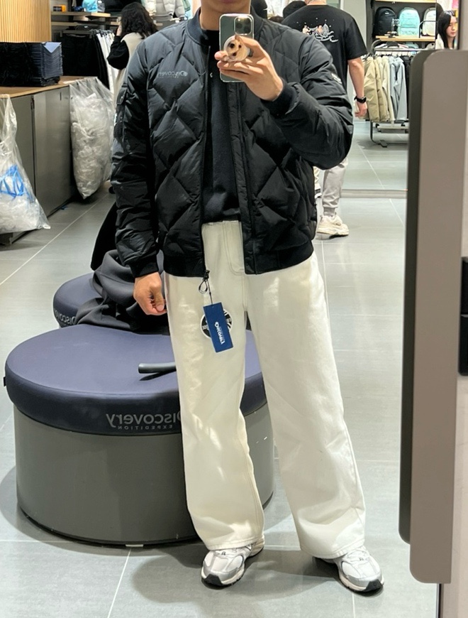 디스커버리현대아울렛 이미지