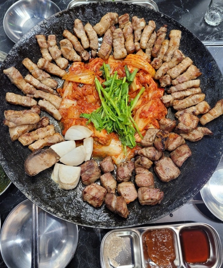 대장고기솥뚜껑 이미지