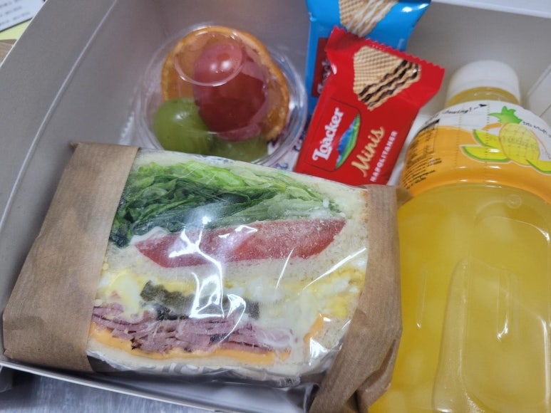 샐러딧역삼1동점 이미지