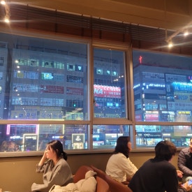 스타벅스 동탄영천점 이미지