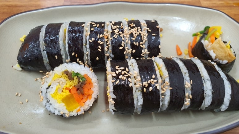 고도리김밥 이미지
