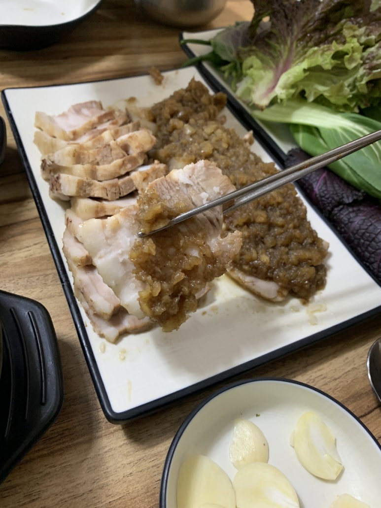 단양흑마늘쌈밥 이미지