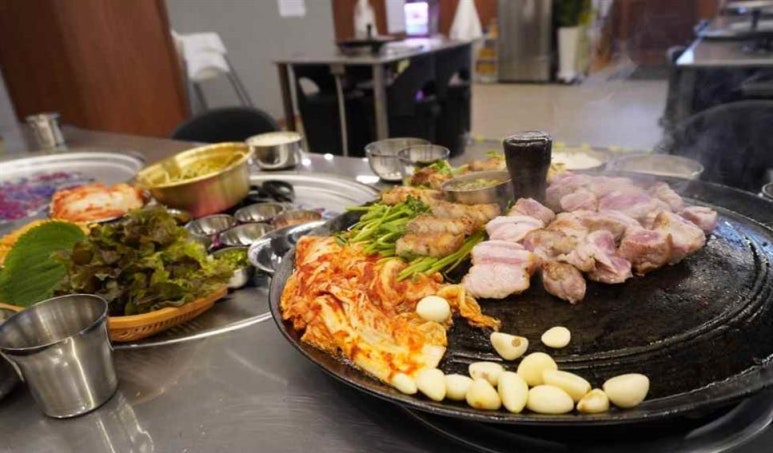 목구멍 홍대입구역점 이미지