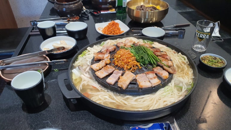 솥고집파주 이미지