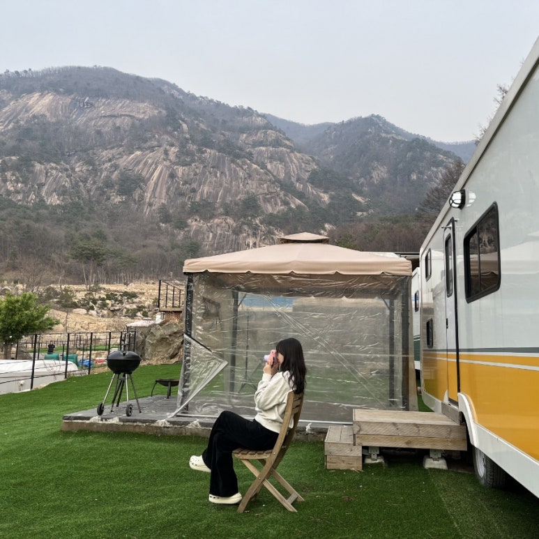 산정호수 마루글램핑 카라반 이미지