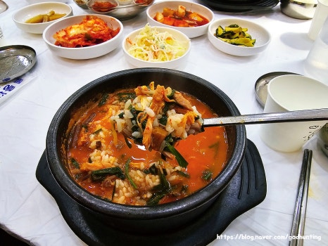 시장전통닭계장 이미지