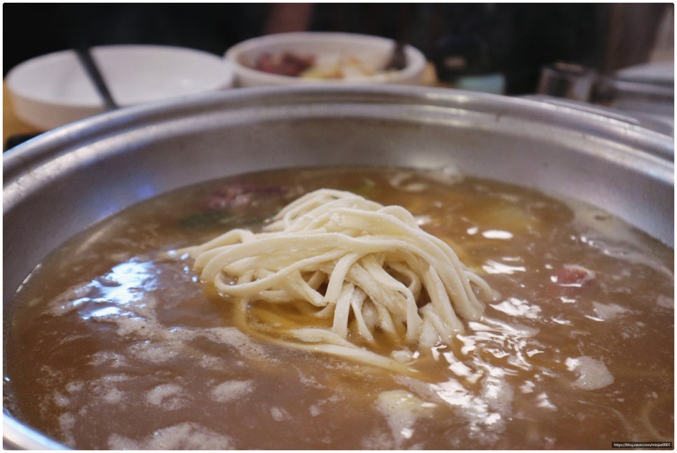 돌담족발 이미지