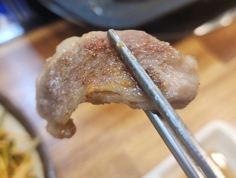 구이구이생고기 이미지