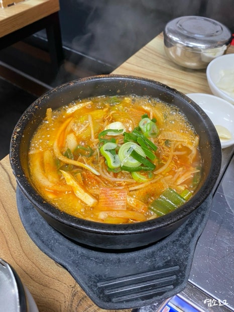 김인옥의충정로함흥냉면 이미지