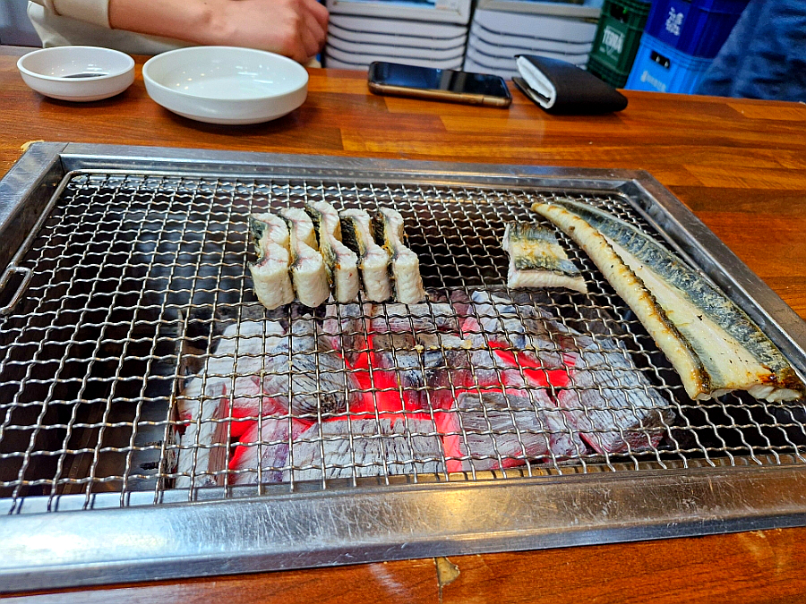 힘센풍천민물장어직판장 이미지