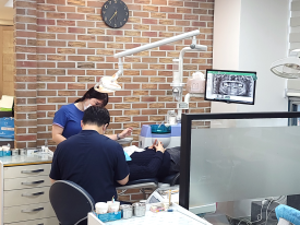 유플란트치과의원 이미지
