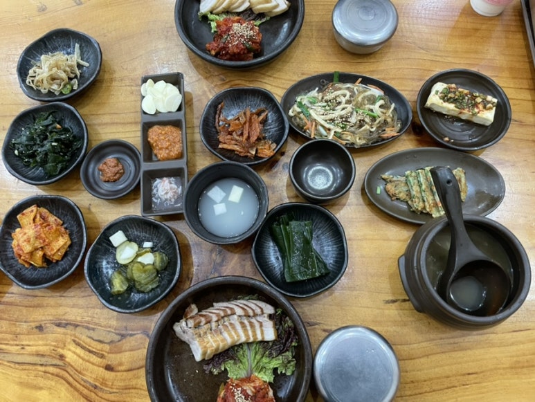장독대항아리보쌈 이미지