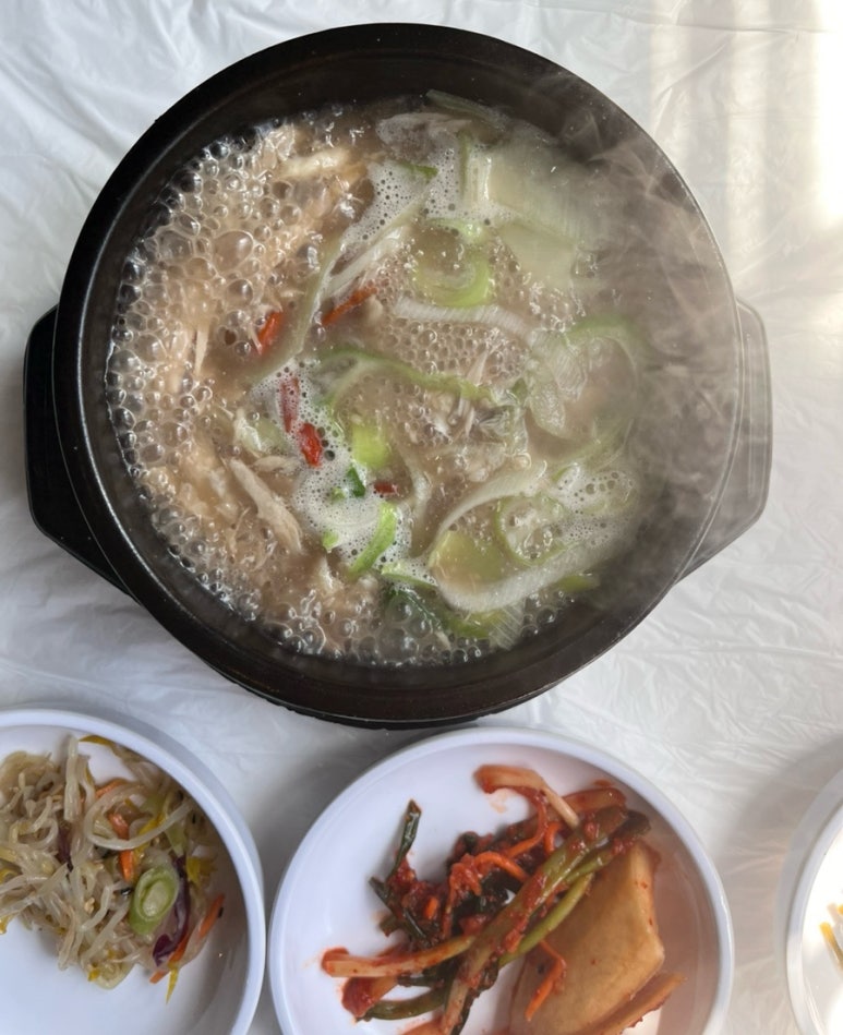 금화백숙 이미지