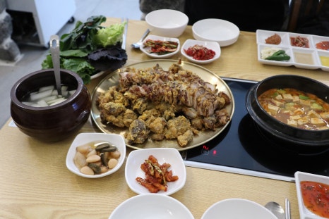 돌담족발 이미지