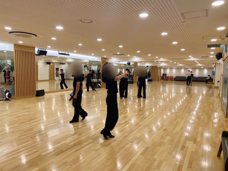 힐링댄스스포츠학원 이미지