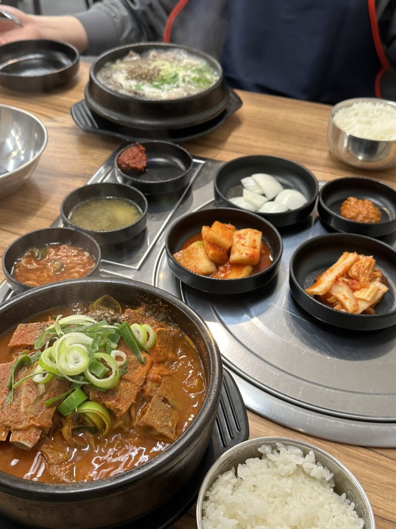 탐앤탐스광교역경기대점 이미지