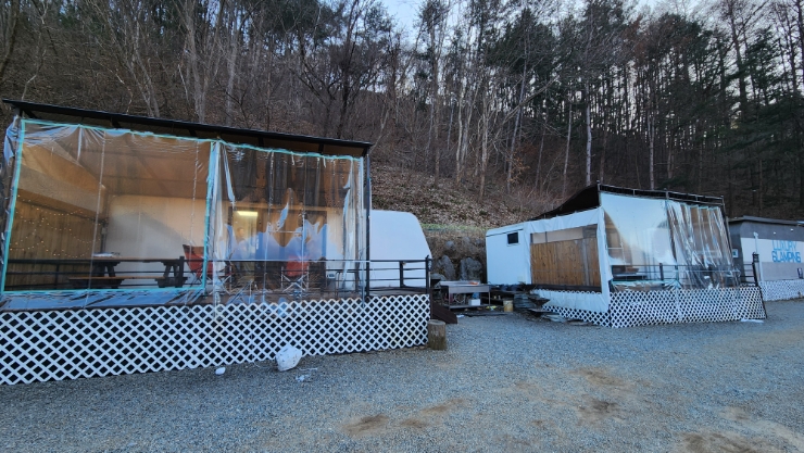 제이드별빛카라반 캠핑장 이미지