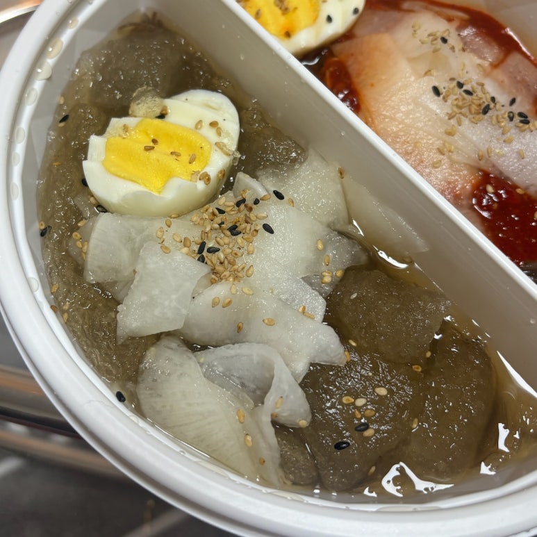 반반냉면 이미지