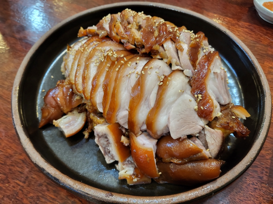 으뜸왕족발 이미지