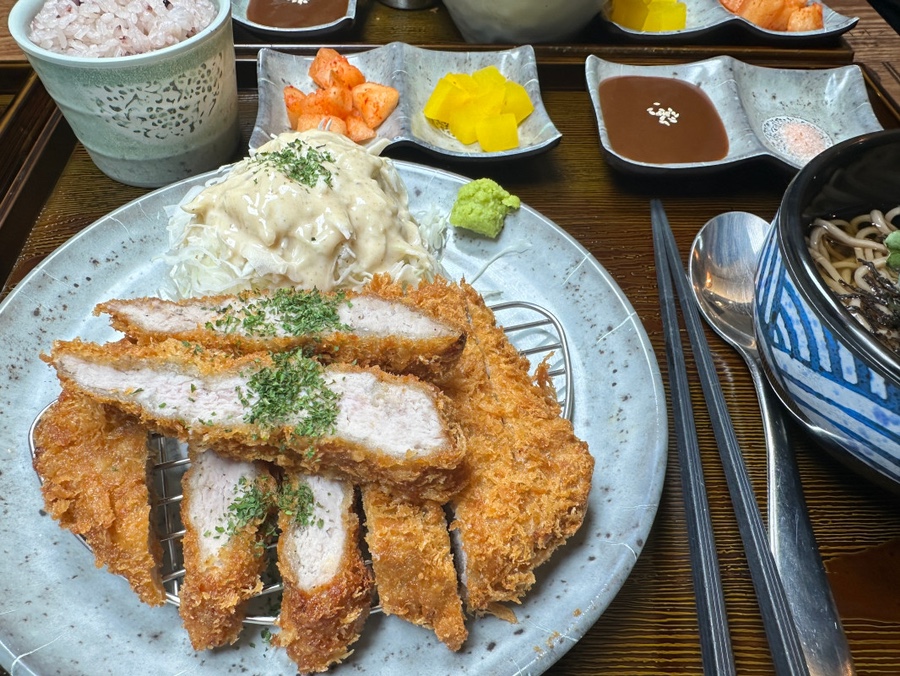 마곡카츠 이미지