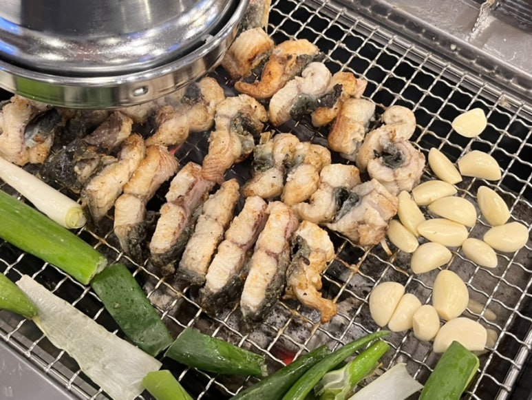 민박사 민물장어 숯불구이 이미지