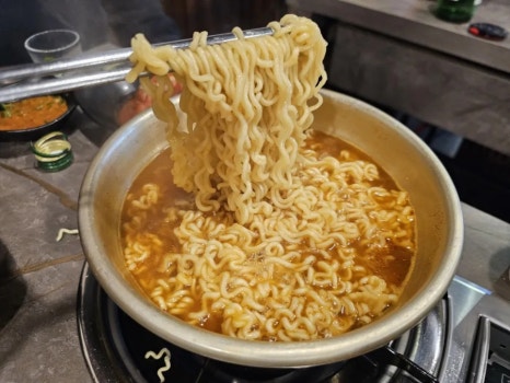 달봉이국수 이미지