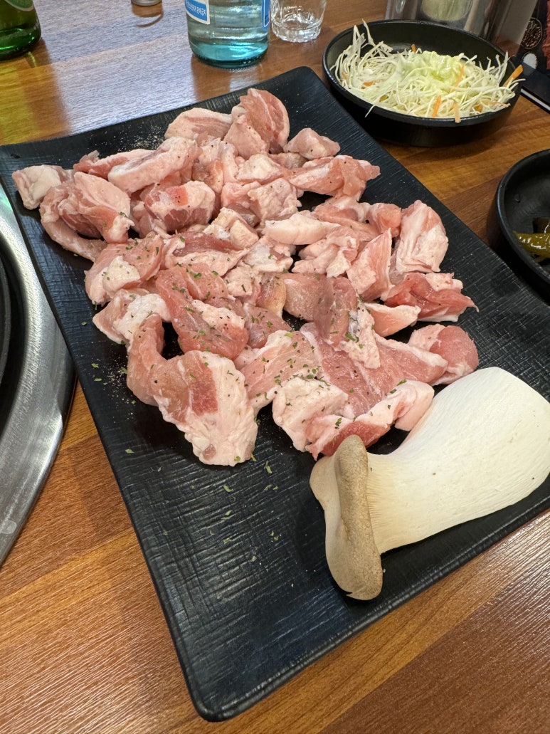본가참숯뒷고기 이미지