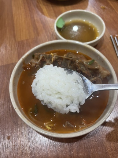 달봉아얼큰한뼈해장국 이미지