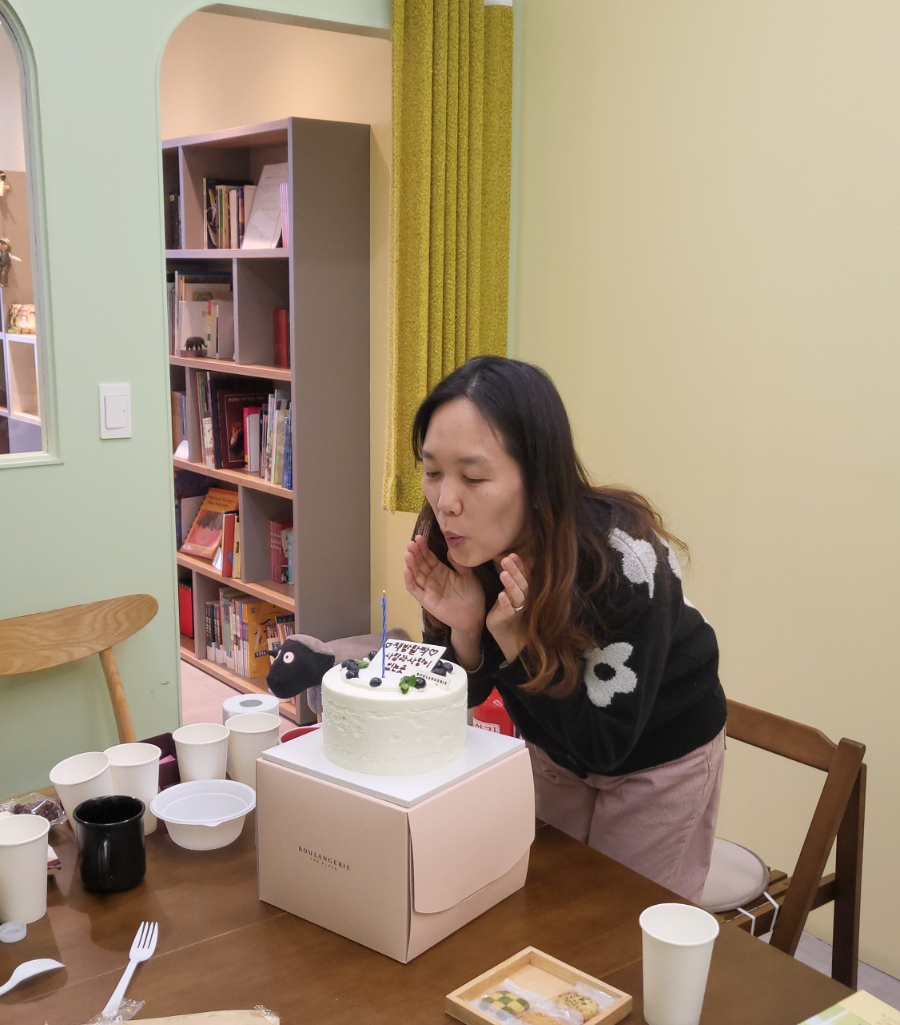 책방활짝 이미지