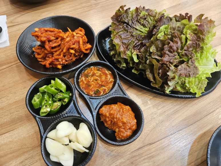 이장군족발 이미지