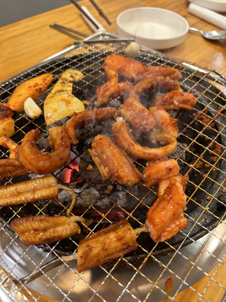 산호642숯불닭갈비 이미지