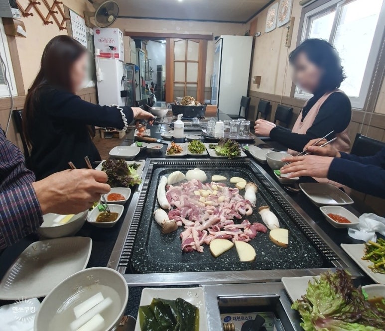 까치골오리돌구이 이미지