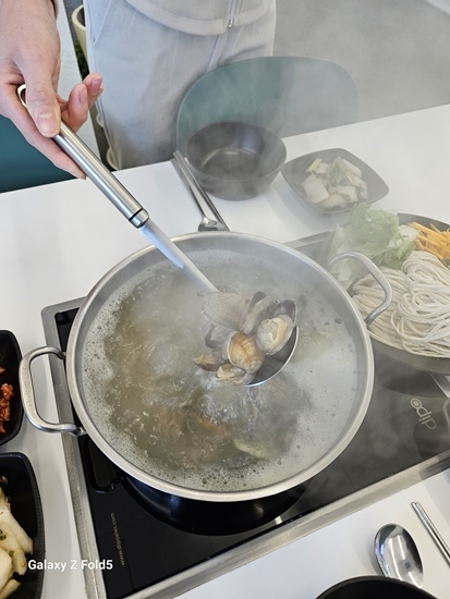 우리밀칼국수 이미지
