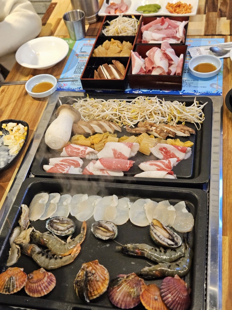 달빛키조개삼합 이미지