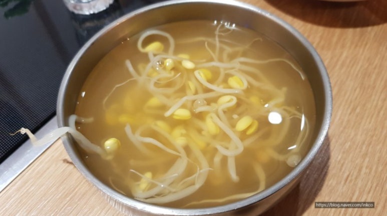 황금족발 이미지