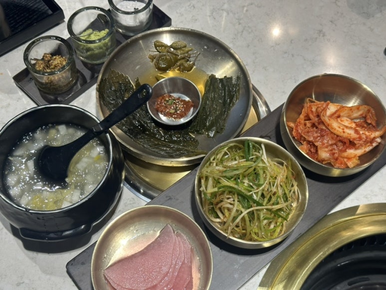 육가온&어로장 교대 이미지