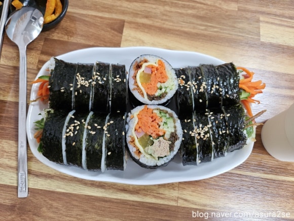 소담김밥이랑국수랑 이미지