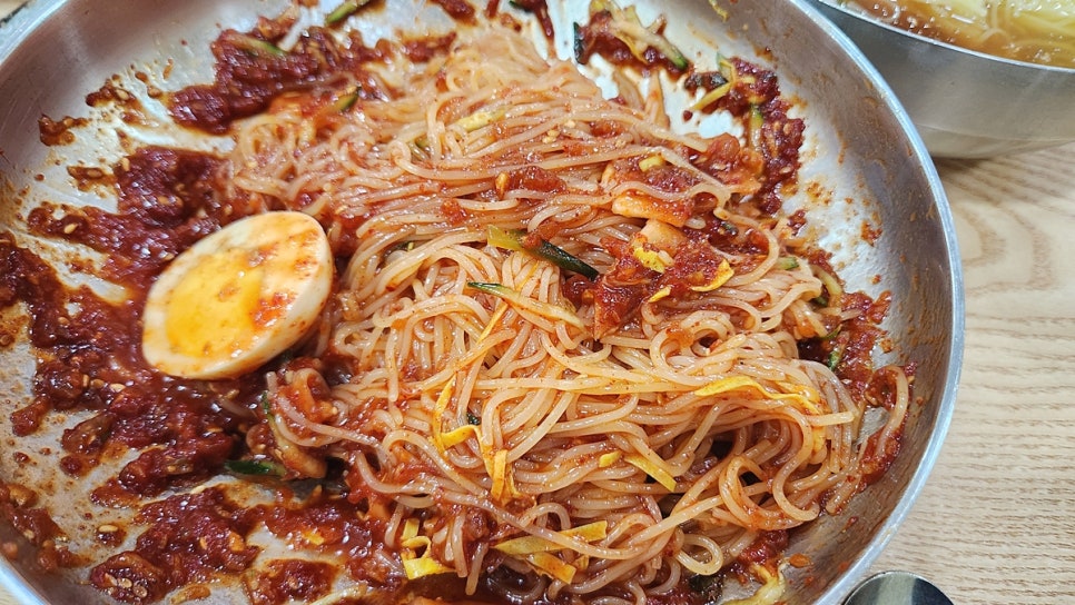 대전 밀면 이미지