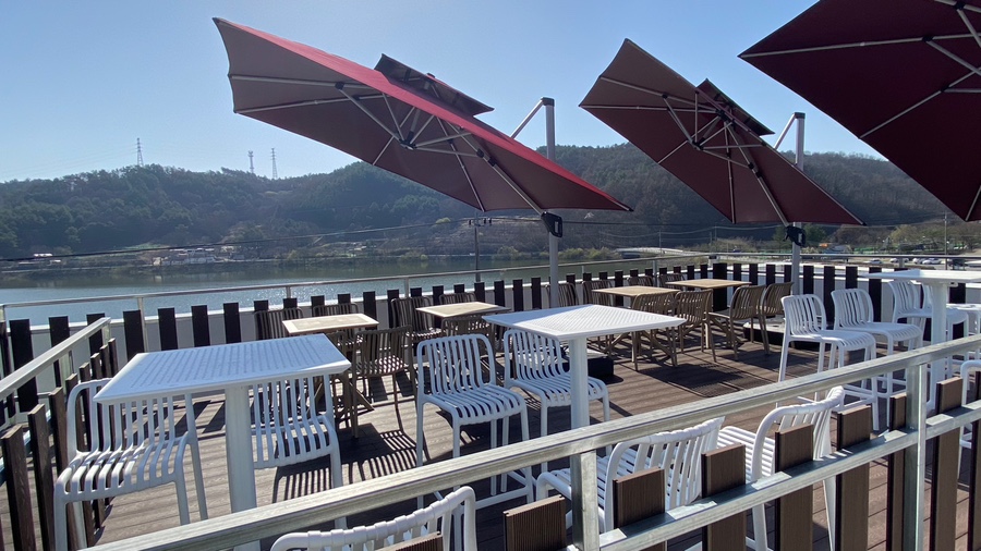 투썸플레이스고복LAKE점 이미지