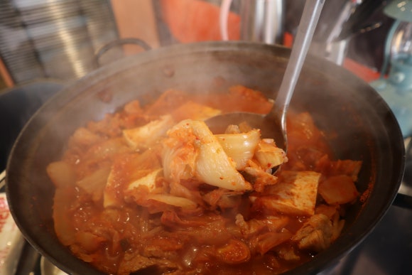 백채김치찌개 화성병점점 이미지