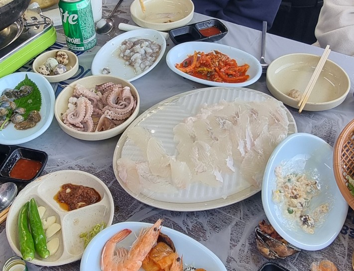 동명호 이미지