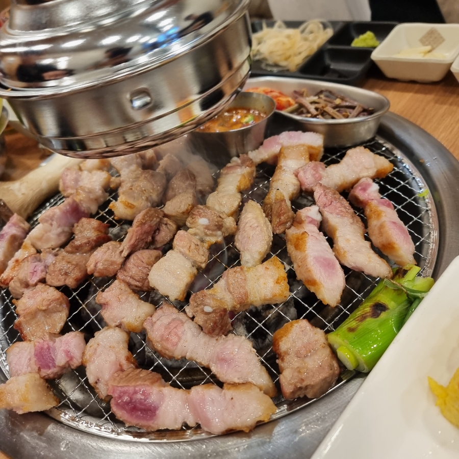뚱스's숯불고기 이미지