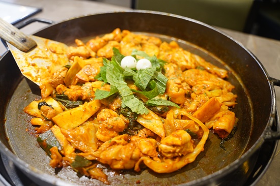 안부자닭갈비 이미지