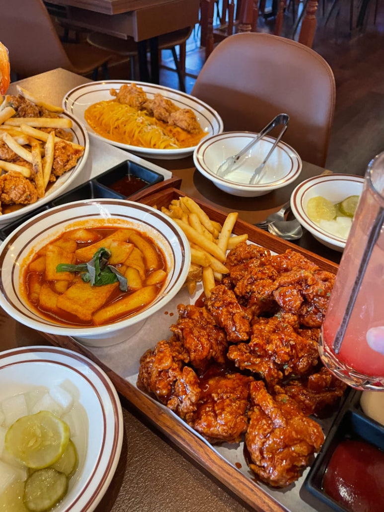 맥주먹는닭 이미지