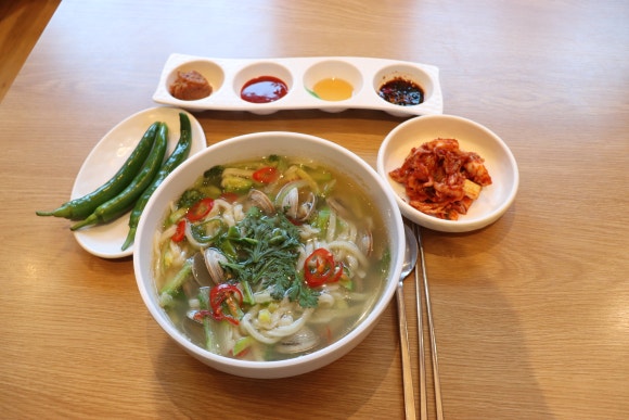 조조칼국수 이미지